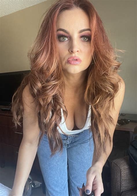 Maria Kanellis Shows Off Her Good Morning In Skimpy Lingerie Photo Drop