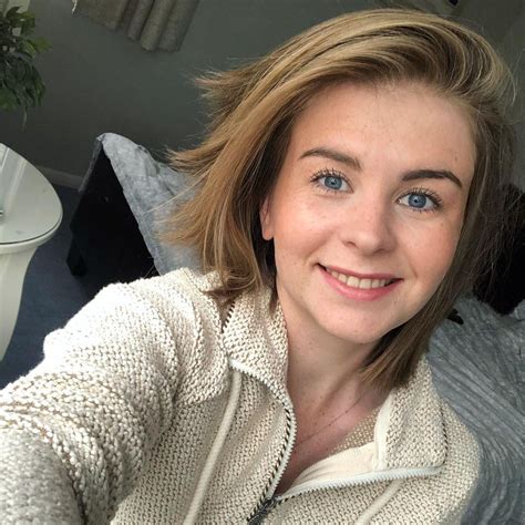 Sky Bri R Whitegirlbeauty